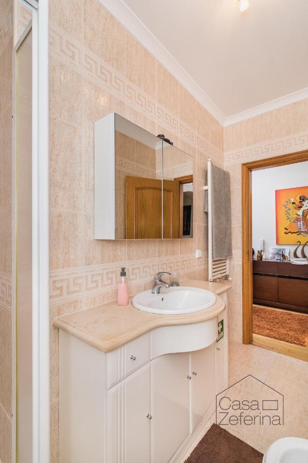 Апартаменты Casa Zeferina - Zeferina Family Лейрия Экстерьер фото